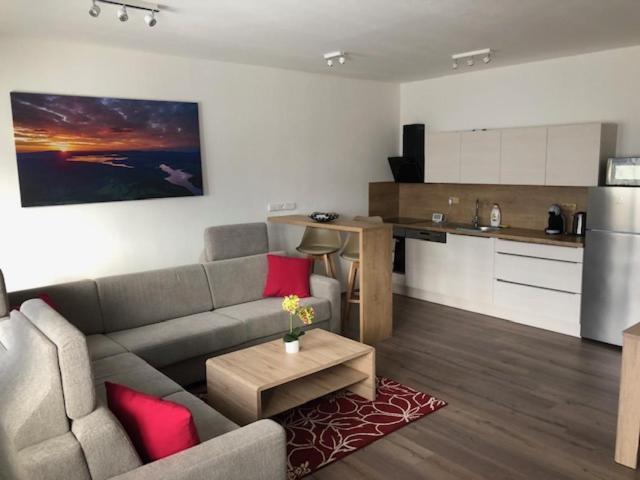 Papeto Apartamento Frymburk Exterior foto